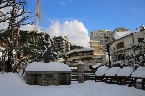 湯村温泉　夢千代像