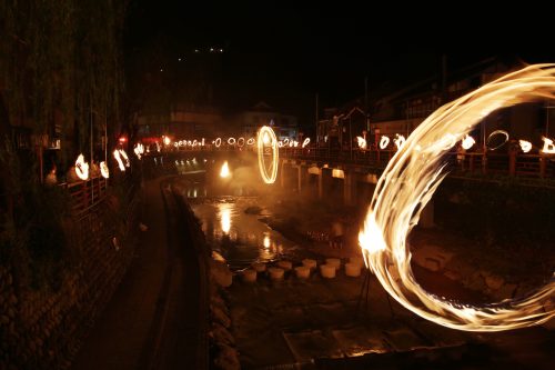 湯村の火祭り