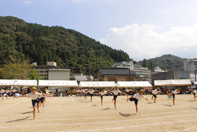 温泉小学校　SORANⅢ～飛躍～　(４.５・６年)