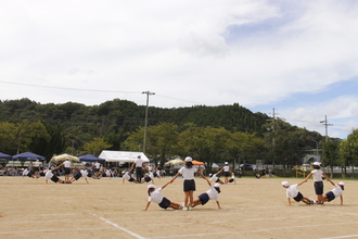 浜坂東小学校　全校表現No limit ～ぼくらの可能性を信じて～　全校生