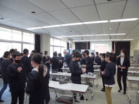 友だちと英語でコミュニケーション