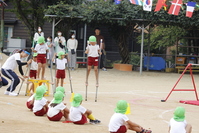 5歳児　運動遊び　みんなでエール　竹馬　