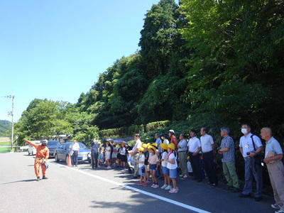 他機関合同救助訓練　浜坂東小学校と地域のみなさまと一緒　