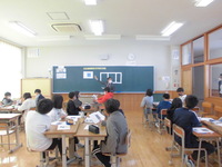 浜坂北小学校児童体験授業(数学)