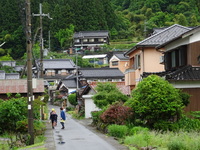 　地域の方が見守ってくださいます。