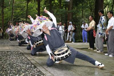 ざんざか踊り