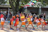 祭りで見た「麒麟獅子舞い」子どもたちは大好きです。　