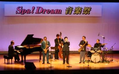 夢ホールでの演奏