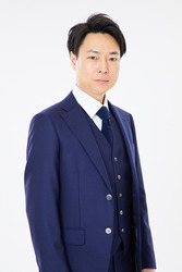 信濃岳夫